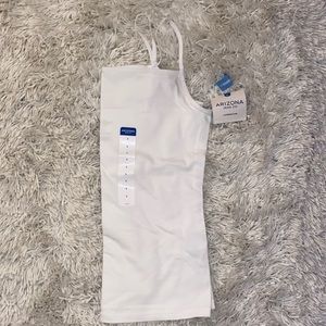 White Tank Top! Never used before and super comfy! Size small 🥰